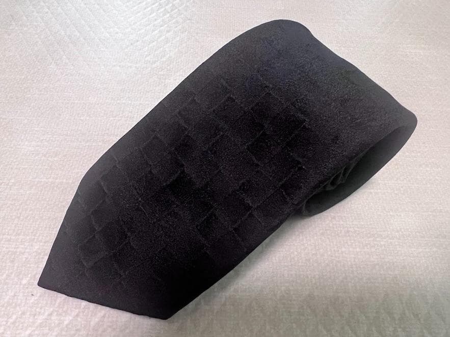 BOTTEGA VENETA シルク100% ネクタイ イントレチャート 黒