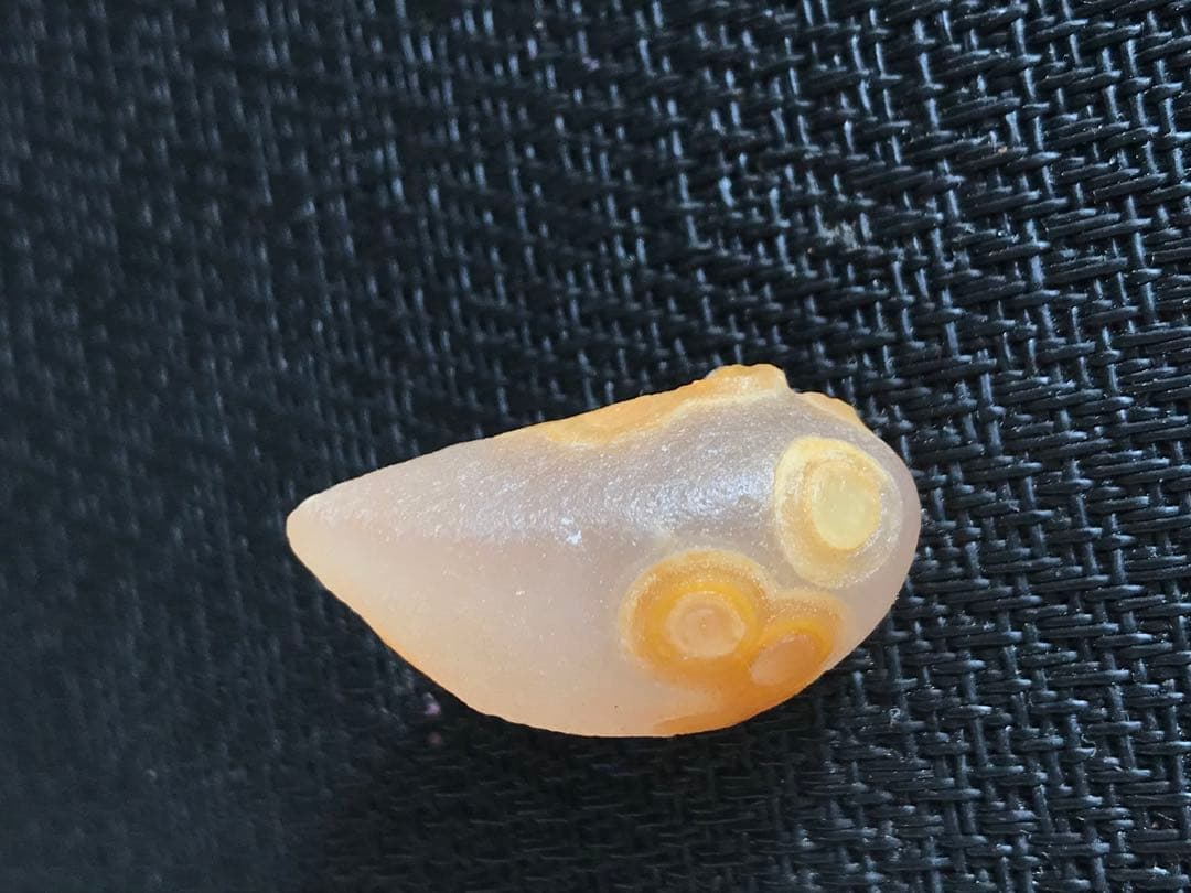 ゴビ石−1405 ゴビ瑪瑙　花眼　原石　金眼