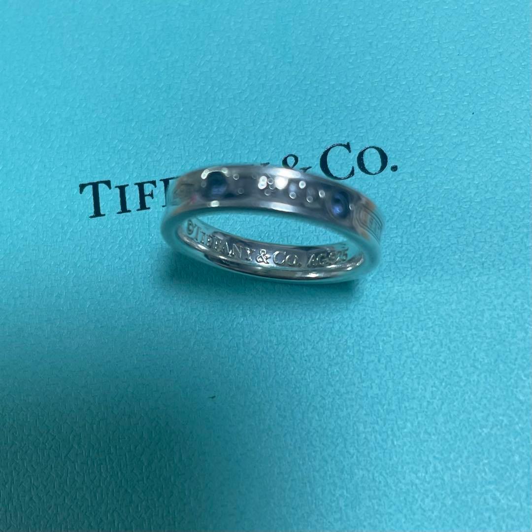 TIFFANY&Co.1837ナローリングモンタナサファイア2石　10号