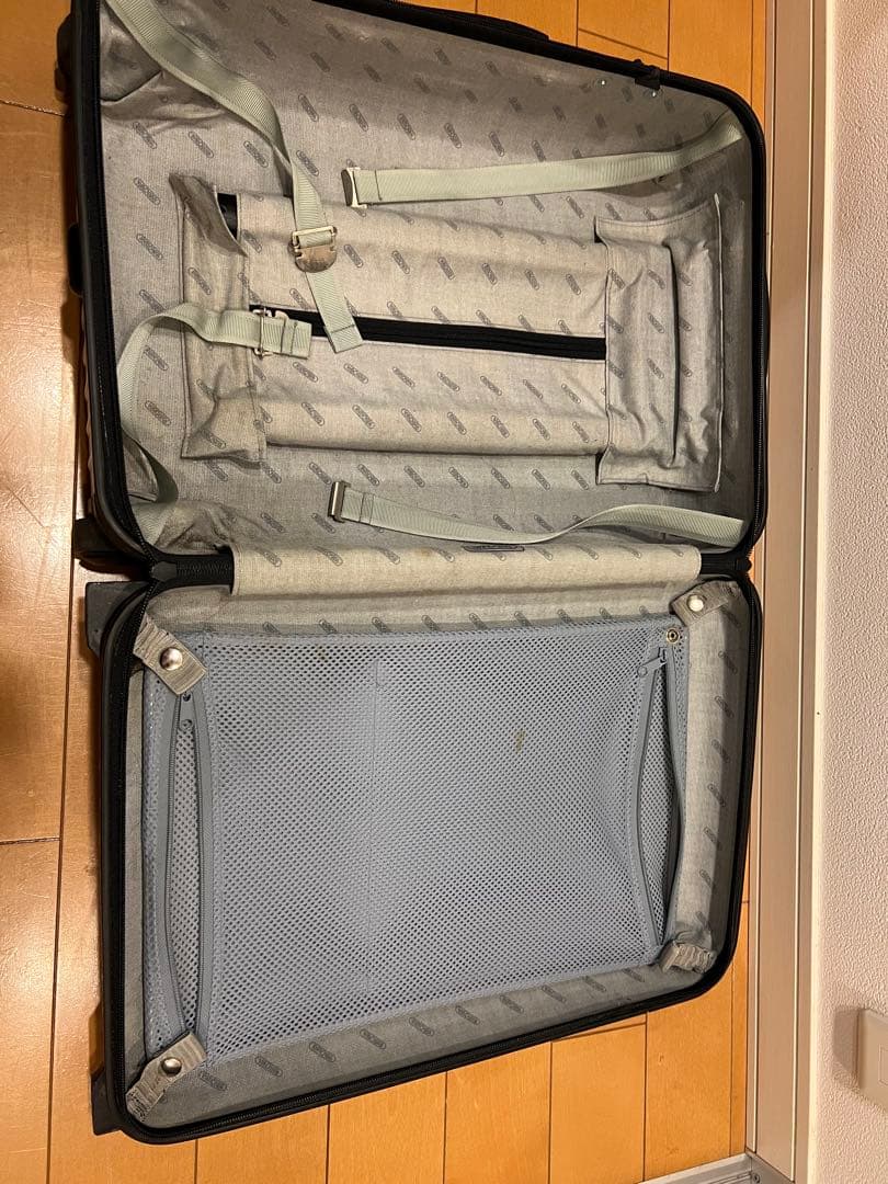 RIMOWA リモワ サルサ 2輪 機内持ち込み 32L ブラック 使用感あり