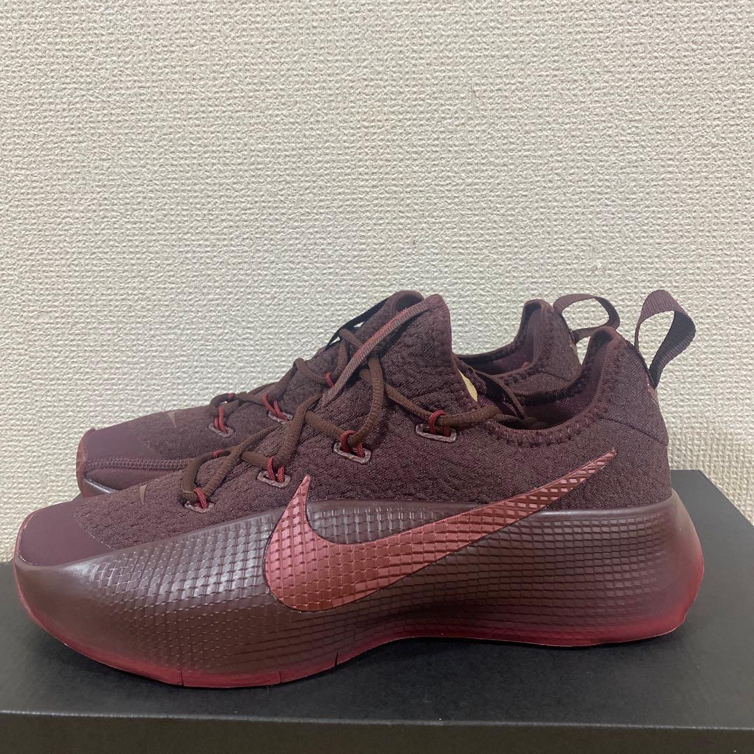 NIKE ナイキ LeBron レブロン TR1