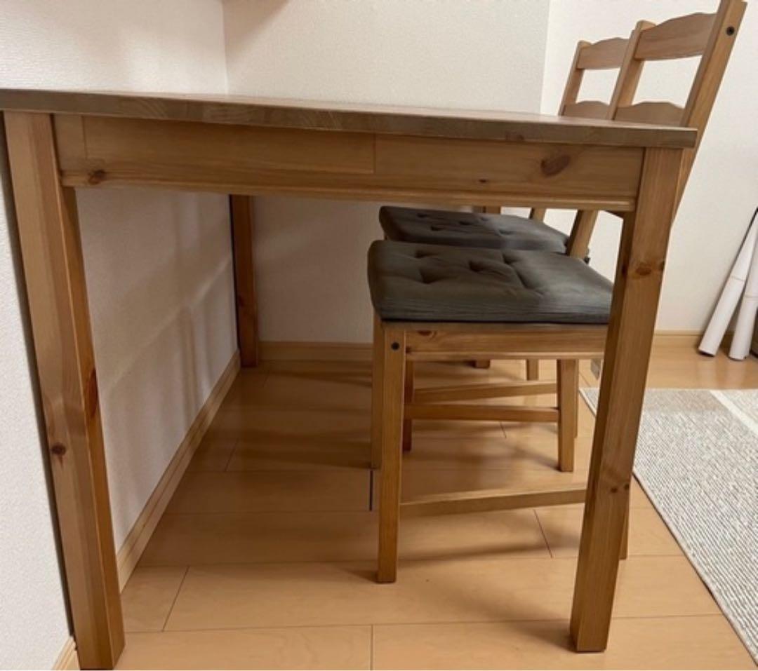 ベ*ん様 2人用IKEAダイニングテーブル