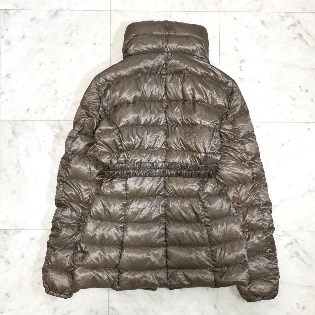 美品 ヘルノ ベルト付きスタンドカラー ダウンコート グレージュ 40