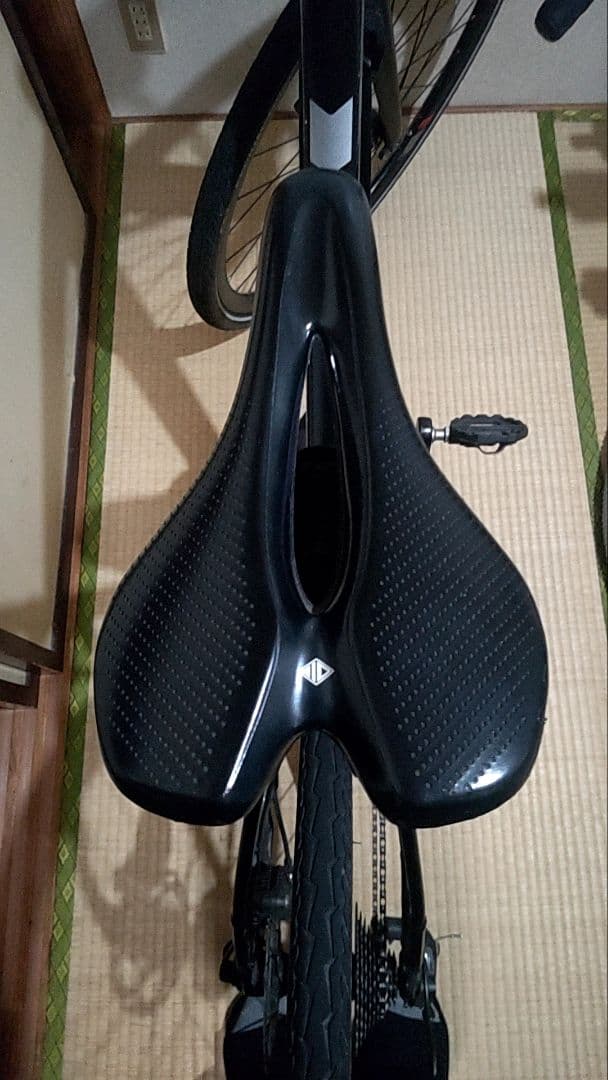 送料込みYAMAHA YPJ-ER 電動自転車