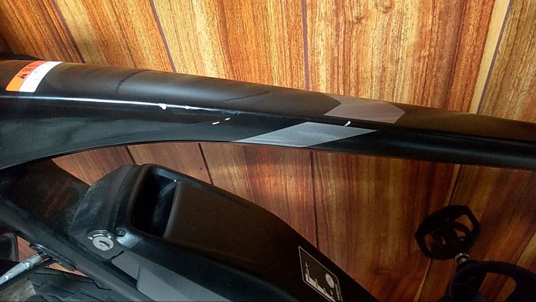 送料込みYAMAHA YPJ-ER 電動自転車