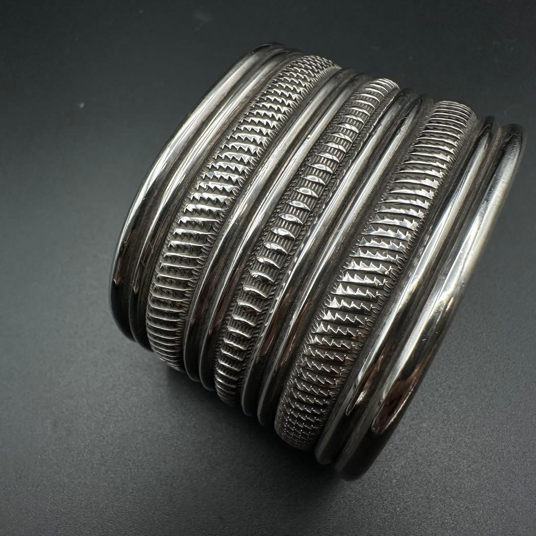 【美品】Navajo Clendon Pete スタンプワーク バングル