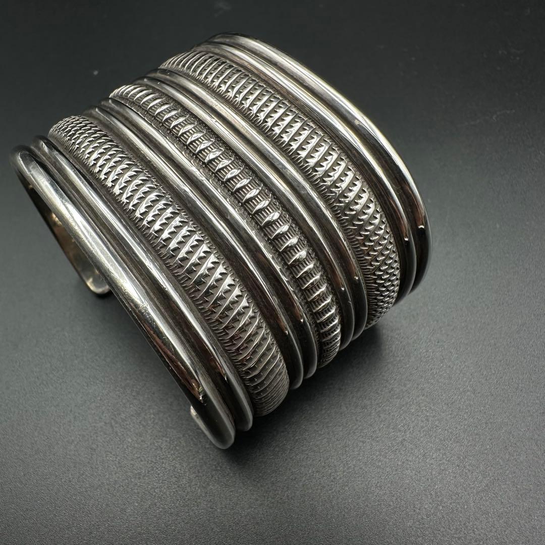 【美品】Navajo Clendon Pete スタンプワーク バングル