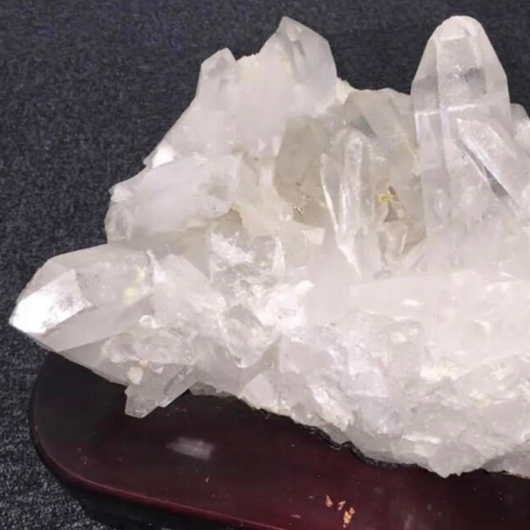 山梨｜水晶原石｜台座付｜左右幅35cm｜送料無料