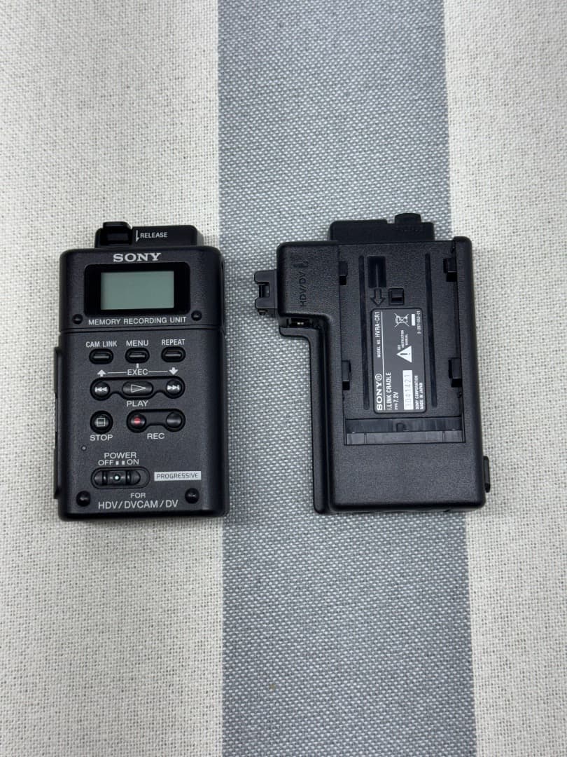 (108) SONY HVR-MRC1K メモリーレコーディングユニット