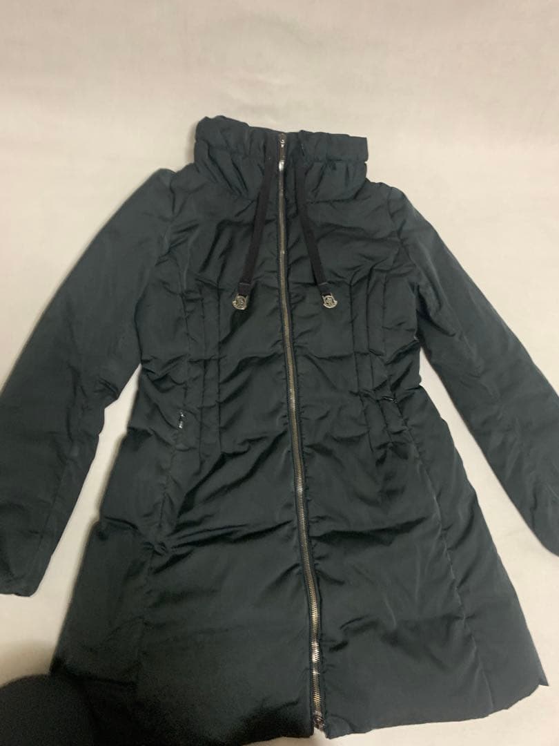 モンクレール　Aライン　ダウンコート　難あり　ブラック