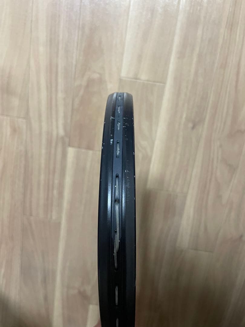 美品　VOLTRAGE 85 テニスラケット ブラック