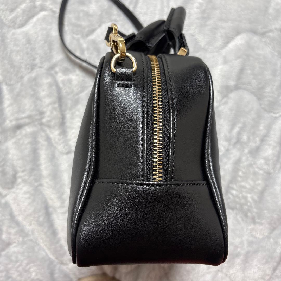 クリスチャンヴィラ　2way スクエアバッグ　ミニボストンバッグ　ブラック