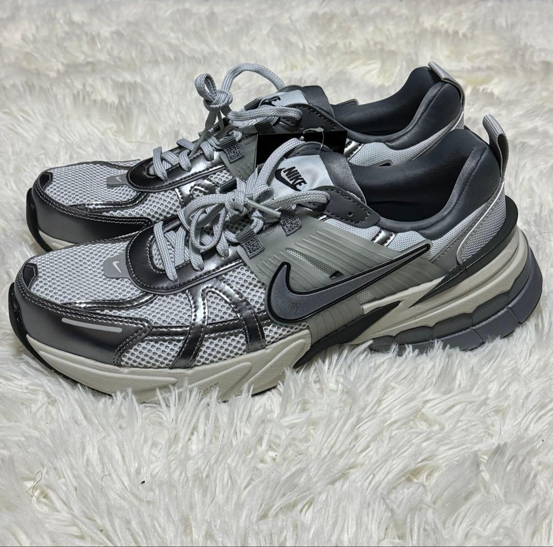 NIKE ナイキ V2K RUN ウィメンズ　29cm