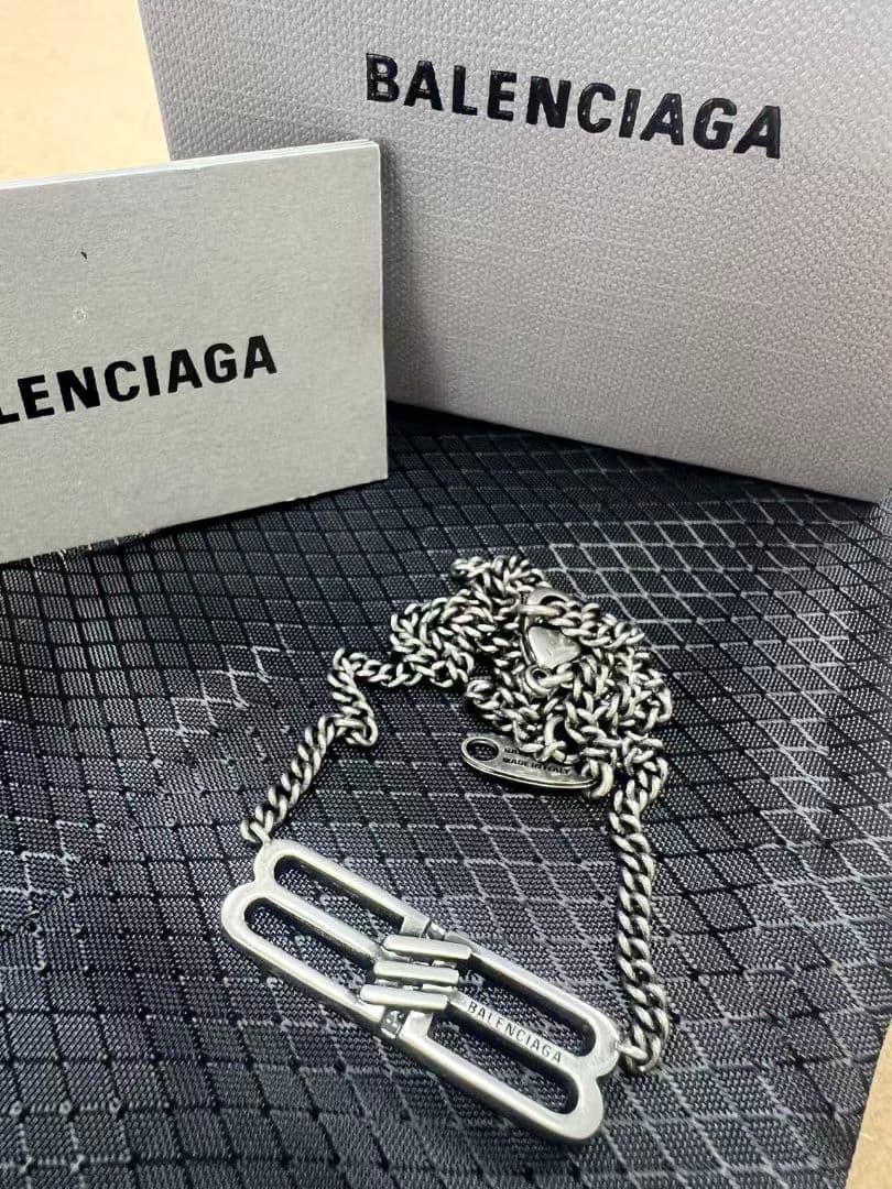 バレンシアガ 新品同様 BALENCIAGA メタルチェーンネックレス
