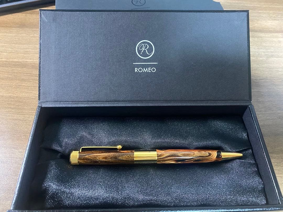 ロメオNo.3 オーリックアンバー　2024年限定モデル　細軸