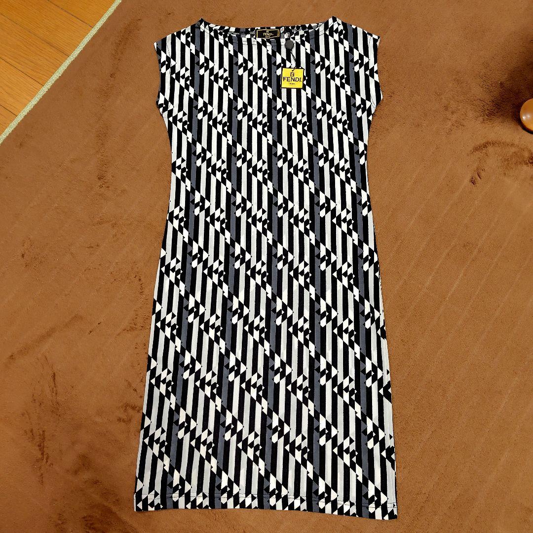 未使用♥ FENDI ズッカ柄 ノースリーブ ワンピース サイズ40 タグ付