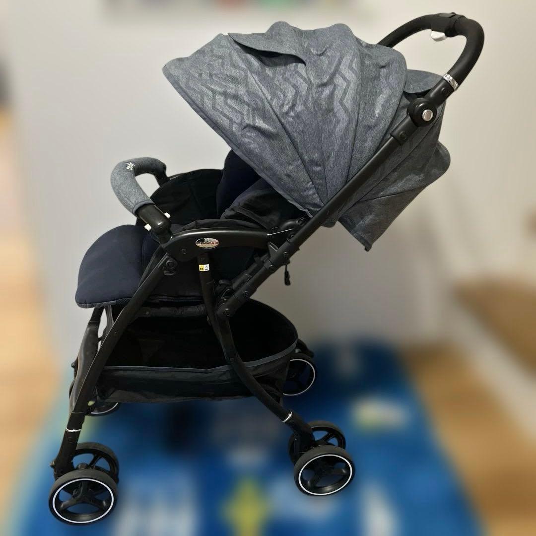 Aprica アップリカ ラクーナエアーコンパクト