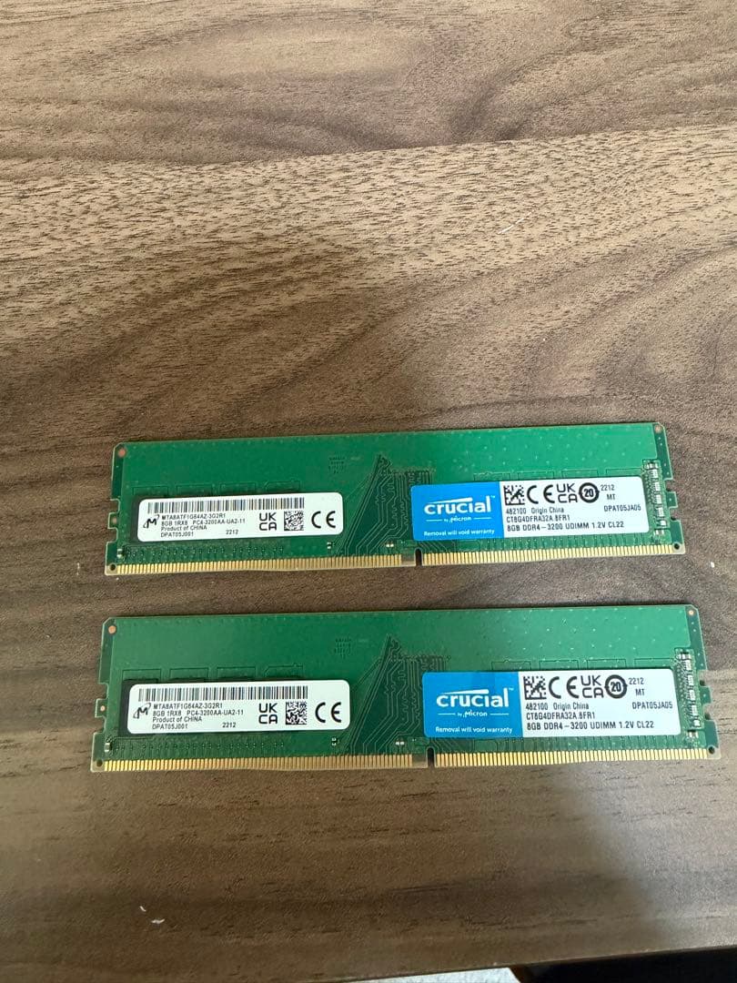 crucial DDR4 3200 8GB×2枚 (16GB)