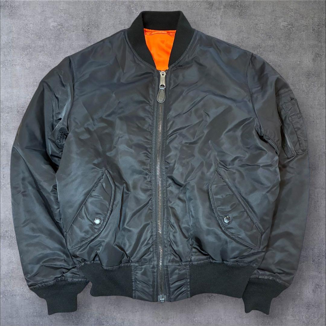 極美品 アビレックス MA1 リバーシブル 短丈 ブラック THERMOLITE