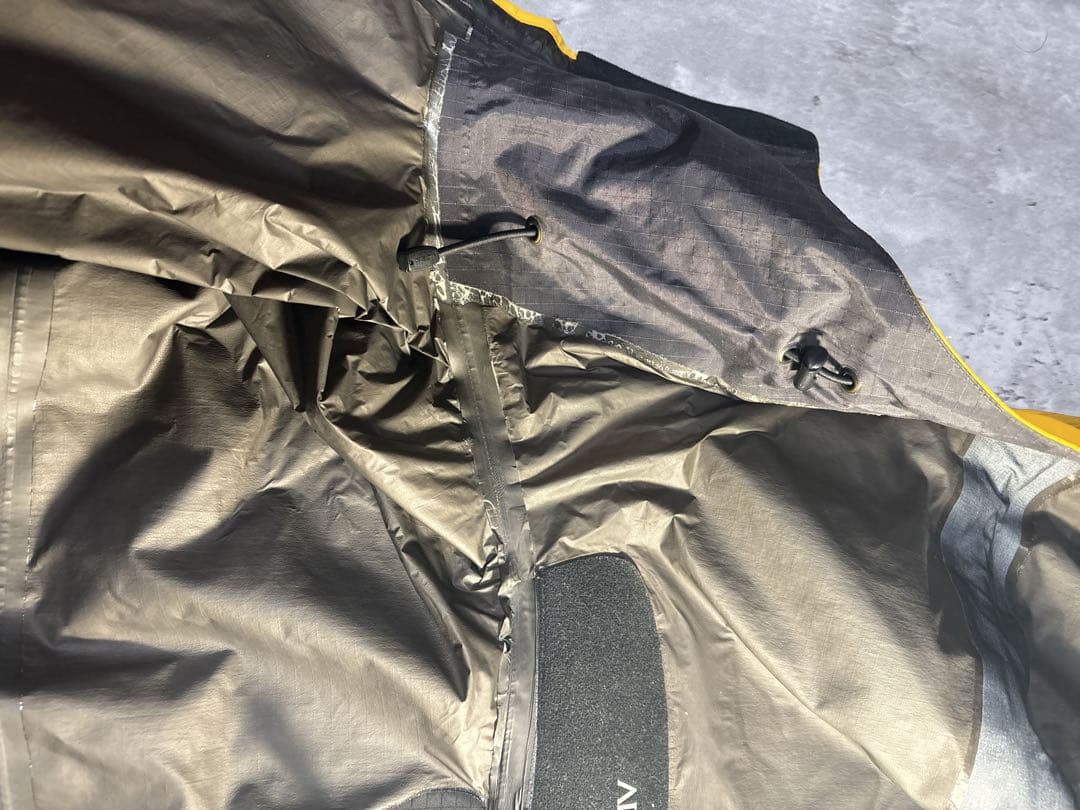 【ARC’TERYXアークテリクス】BETA SL ベータ SL ジャケット　黄