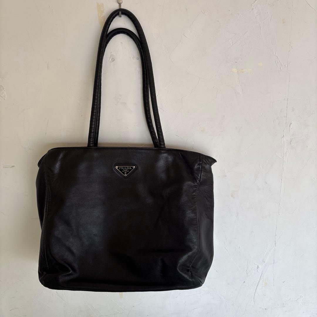 PRADA 黒 トートバッグ