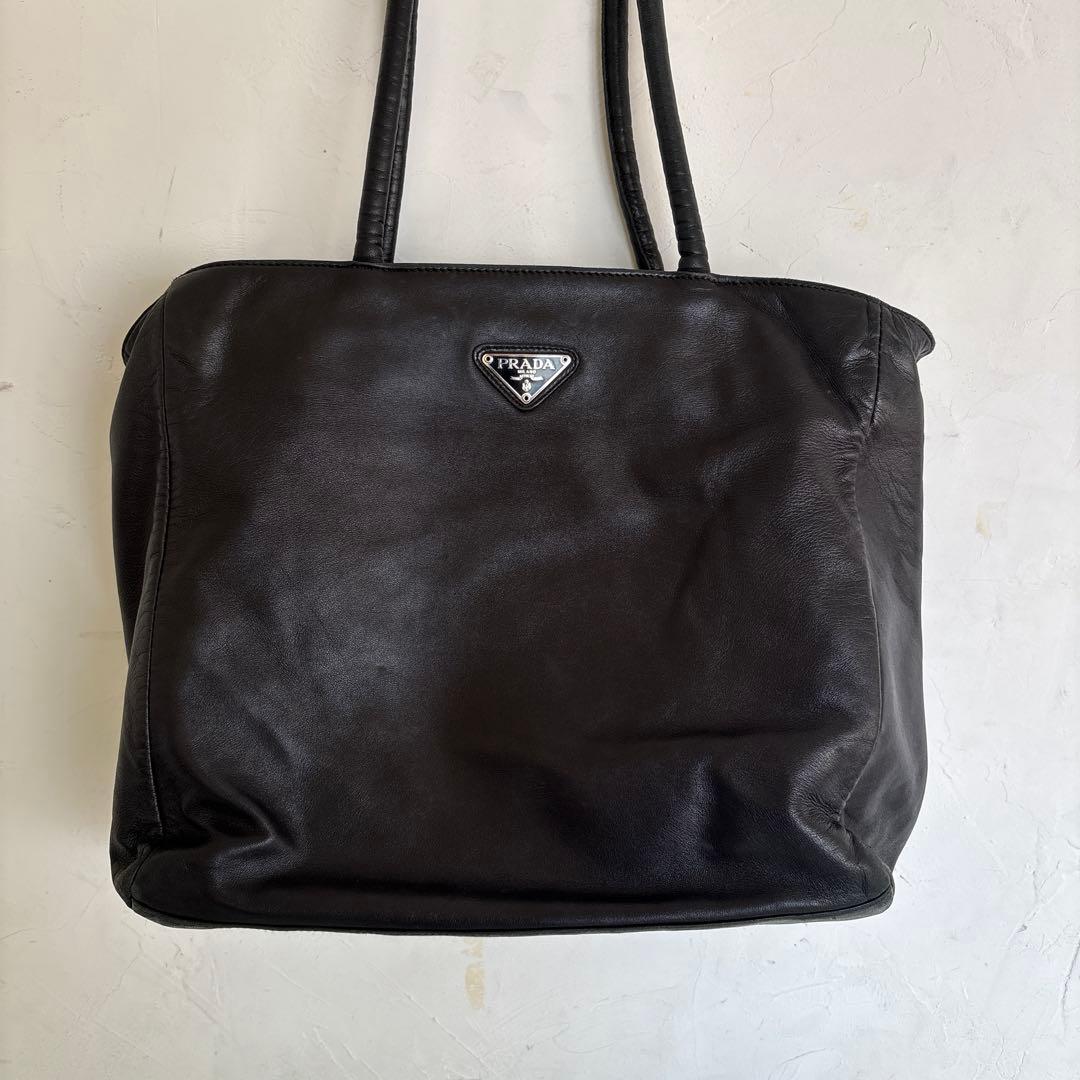 PRADA 黒 トートバッグ
