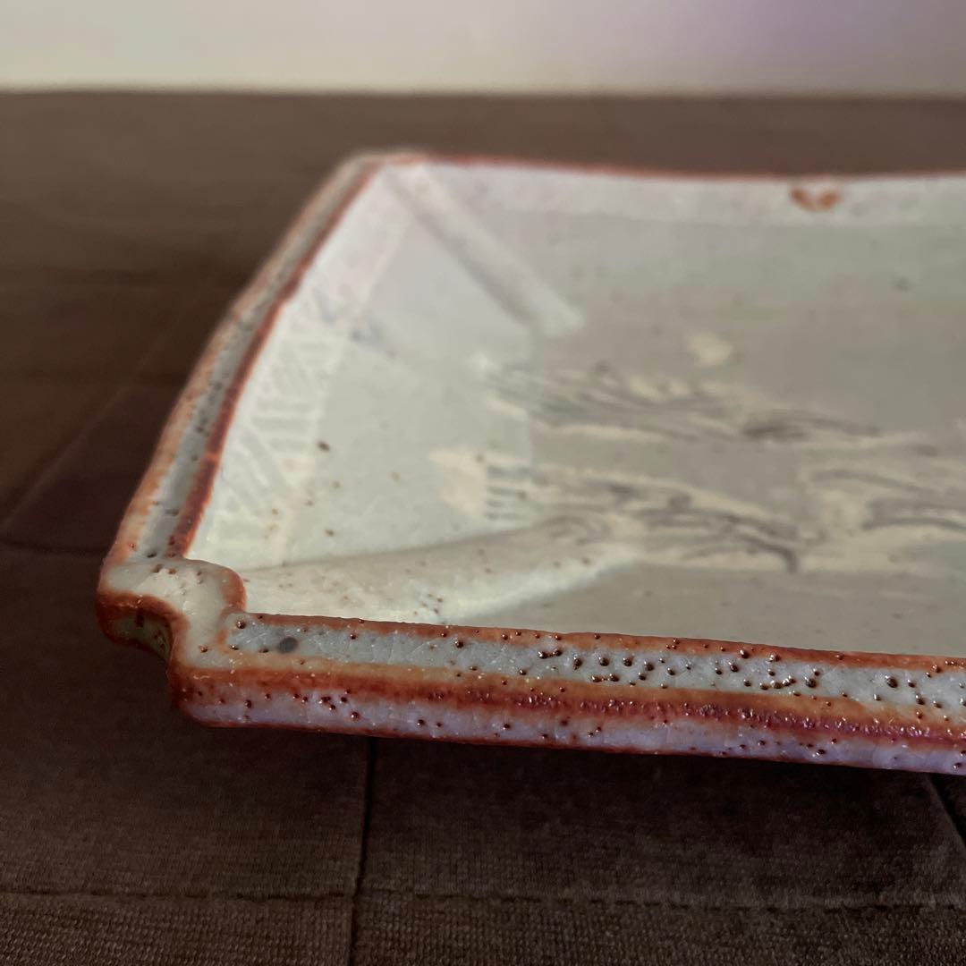 利茶土ミルグリム　鼠志野 角皿　鼡志野茶道具裏千家　共箱あり　波千鳥