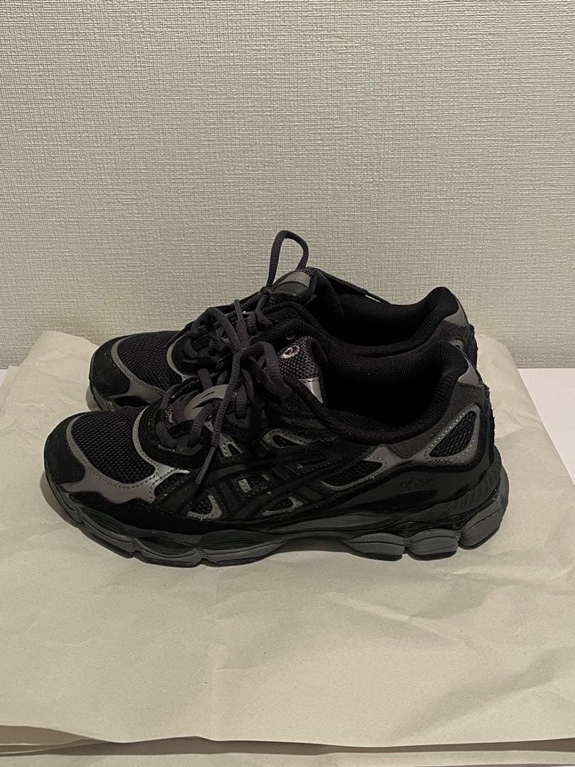 ASICS GEL-NYC RGD 25センチ