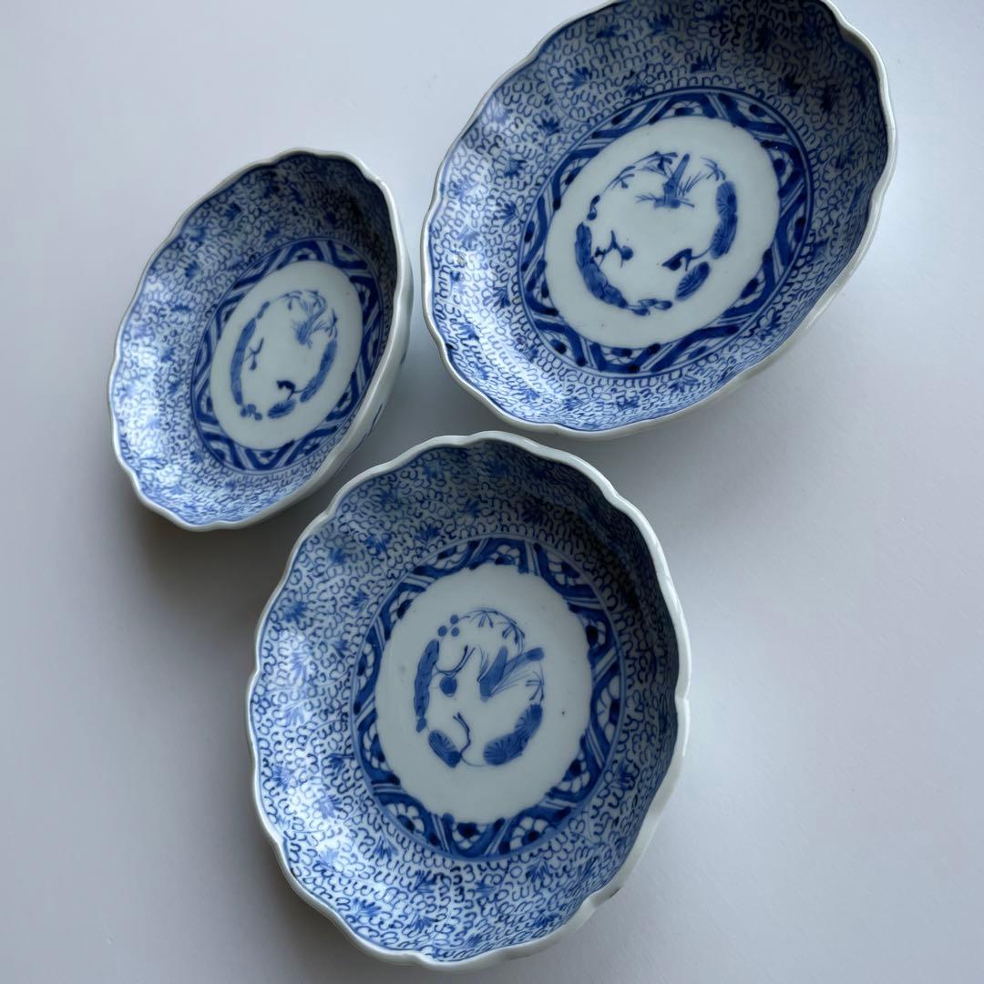 古伊万里・染付「成化年製 微塵唐草文様なます皿」三客