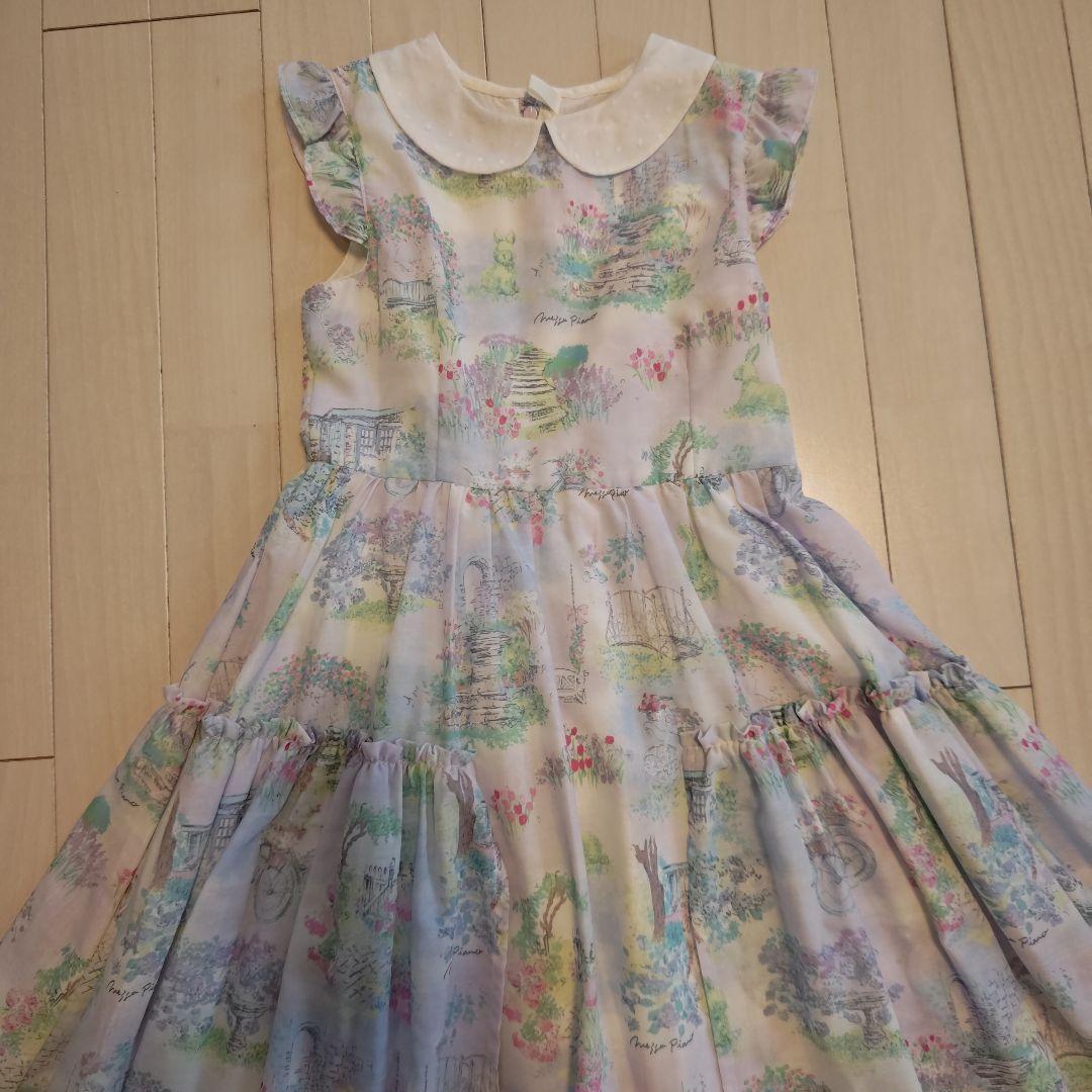 miho様ご商談中。美品!！メゾピアノ　ガーデン柄ワンピース　130cm