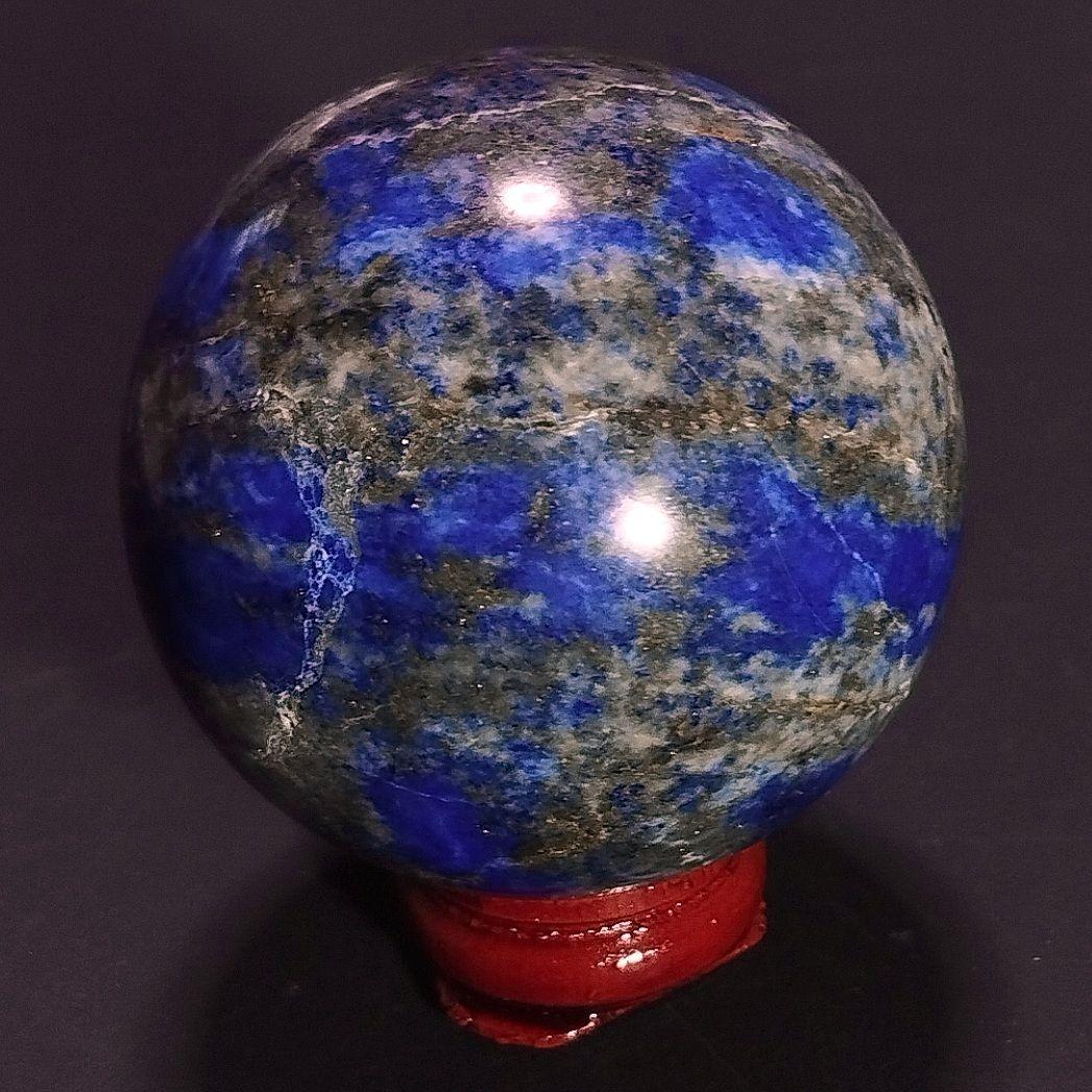 ⑥紫外線蛍光 ラピスラズリインハックマナイト 原石 丸玉 スフィア 台付 53㎜
