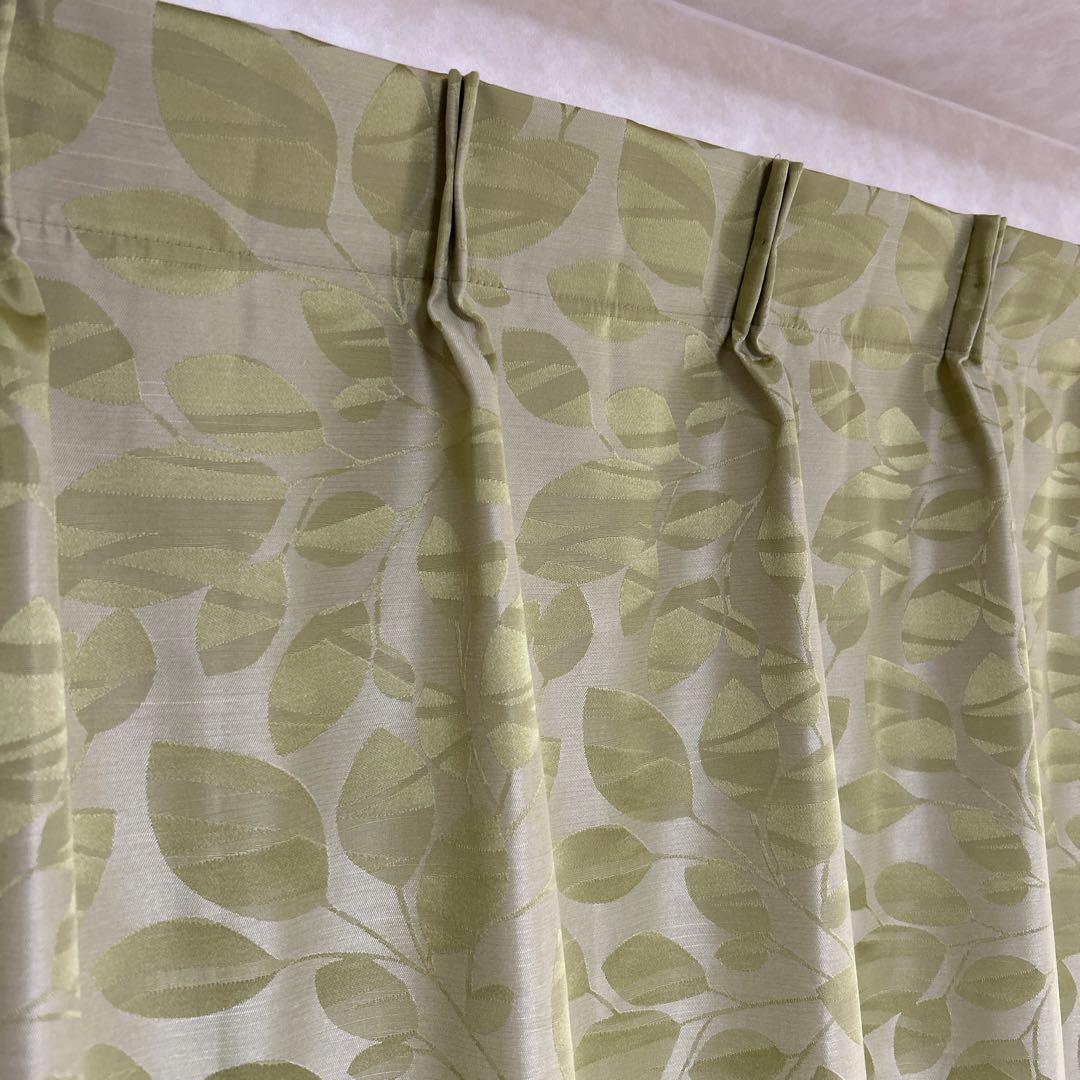 オーダーカーテン　2枚セット　ドレープ　厚地　リリカラ　新品未使用