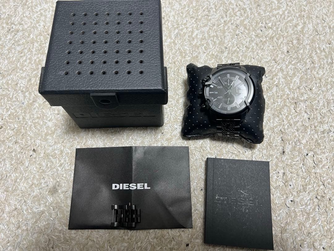 DIESEL 腕時計 DZ-4579 ブラック 箱付き
