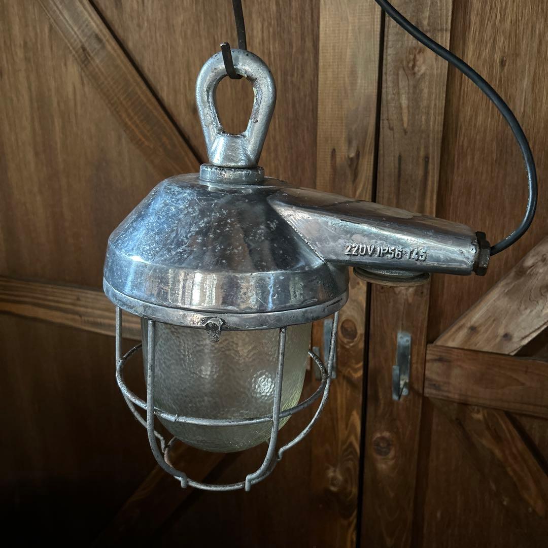 インダストリアル　ビンテージ　ランプ　1111