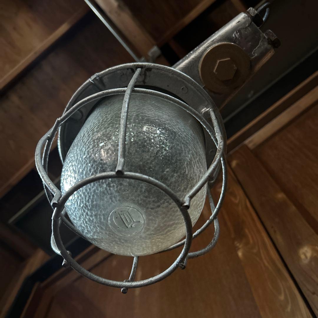 インダストリアル　ビンテージ　ランプ　1111