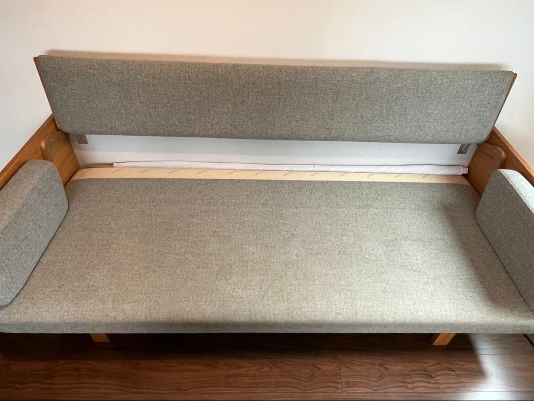 GETAMA Hans J. Wegner 3人掛けソファ