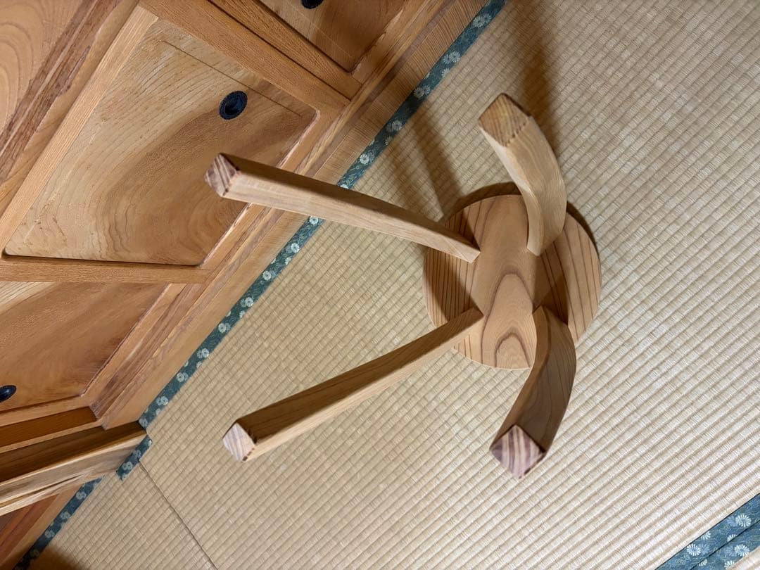 1364建具屋一筋58年のおじいちゃんの手作りスツール、イス☆けやき