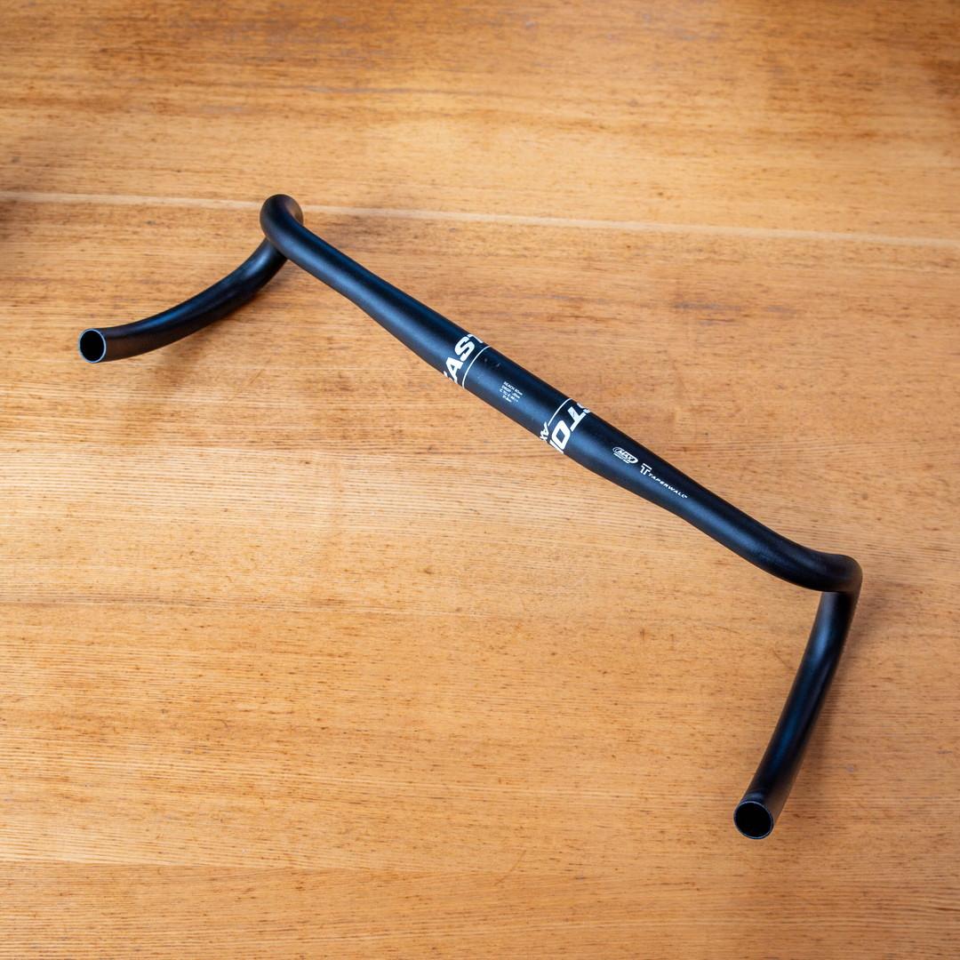 KONA LIBRE EL 52サイズ グラベルe-bike 走行僅か