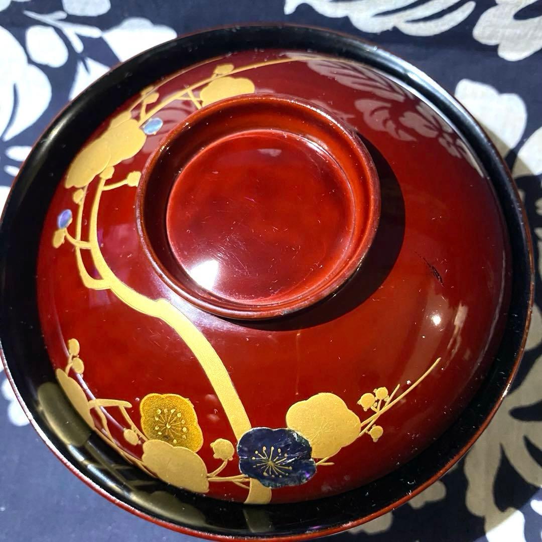 大正時代物骨董　天然木製漆器椀　梅柄金蒔絵・螺鈿　外朱内黒　菓子椀・雑煮椀　二客