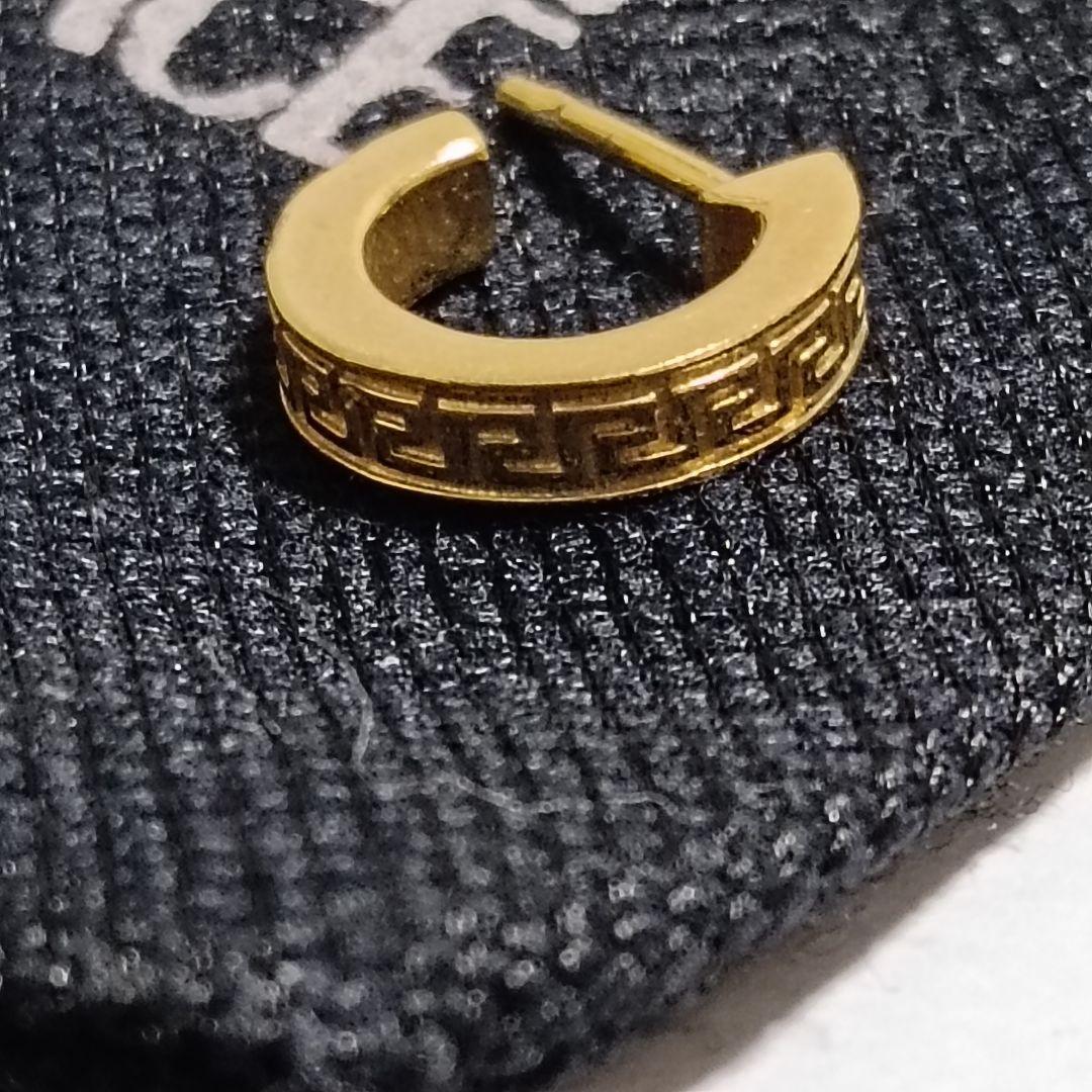 ヴェルサーチ　ピアス　フープ　片耳　刻印あり