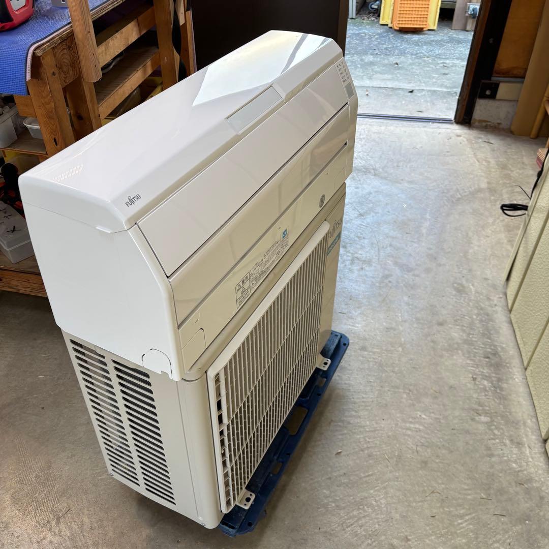 ⭕️ 富士通エアコン　nocria お掃除機能付き　2.2kw 主に6畳用