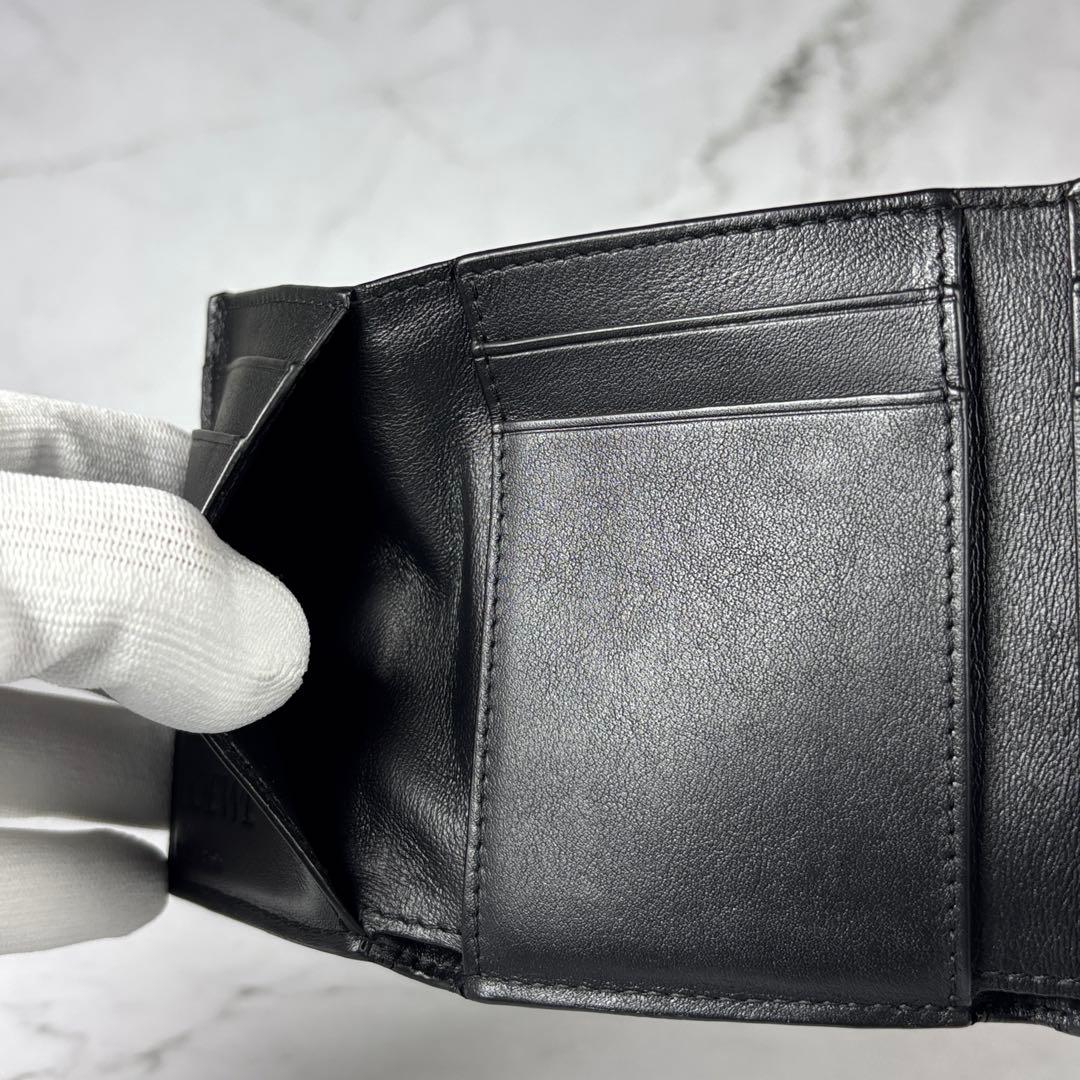 ロエベ　アナグラム　トライフォールドウォレット　Wホック　三つ折り　財布