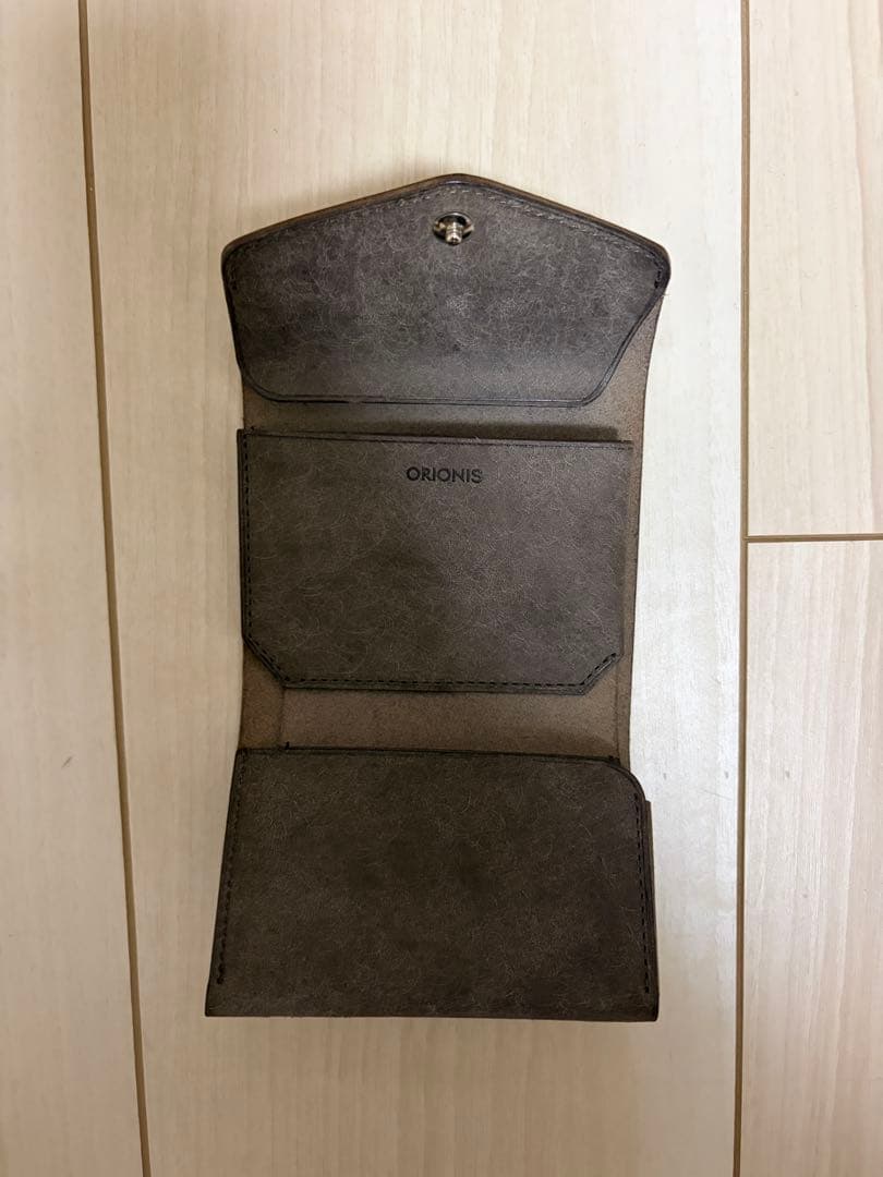 三つ折り財布 オリオナス