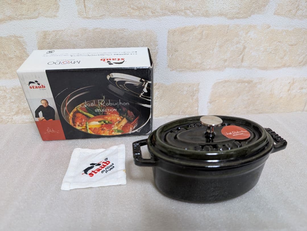 希少！STAUB オーバルシチューパン11cm ジョエルロブションSC オリーブ