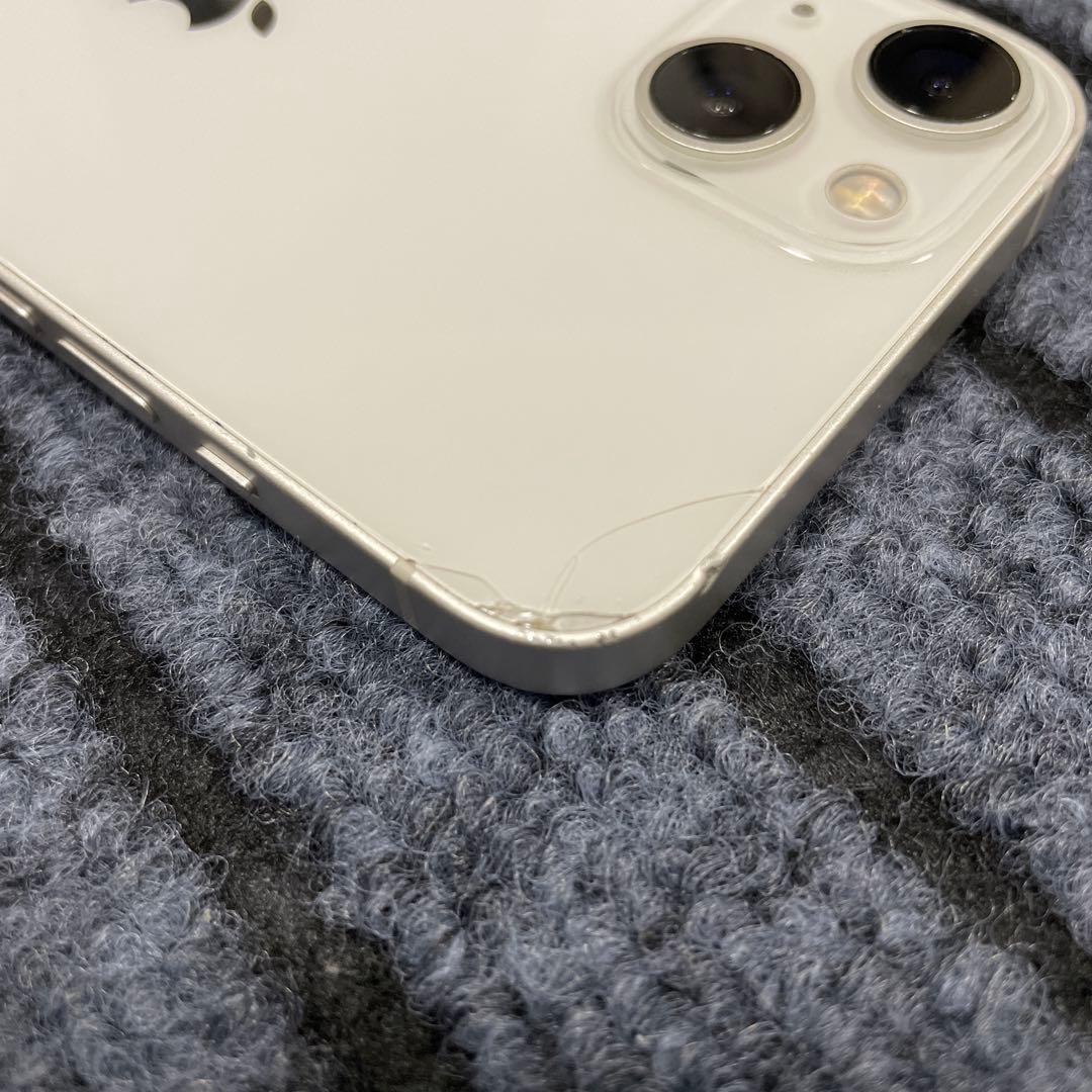 198 Apple iPhone13 128GB スターライト SIMフリー