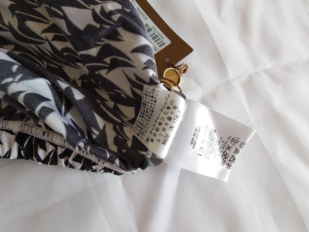 グッチ 新品未使用 水着 タグ、ビニール袋付き