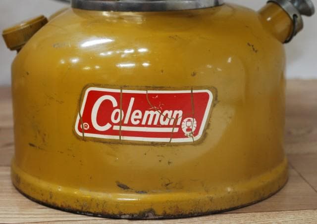 COLEMAN 228F GOLD BOND LANTERN 【7240626】