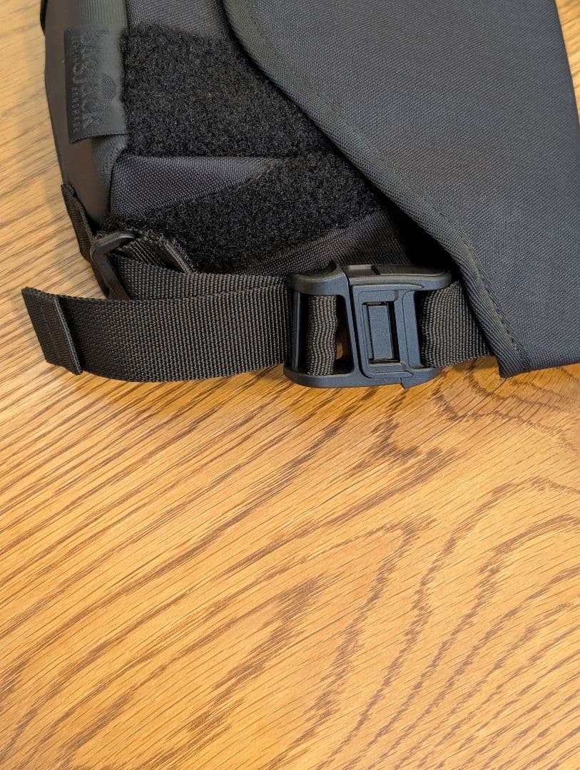 バッグジャック　メッセンジャーバック　スプートニクM