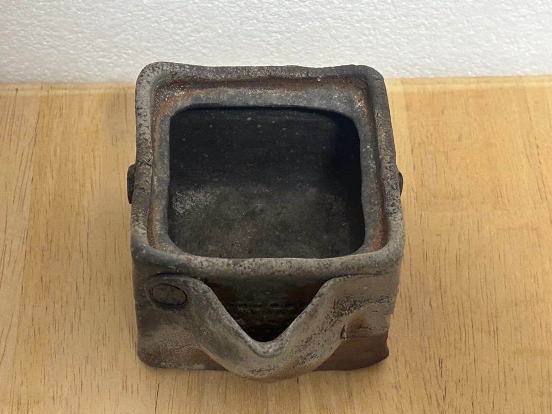 77.備前焼 宝瓶 登り窯 龍 りゅう 4角 手びねり 急須