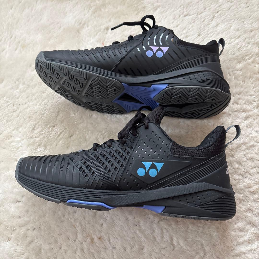 新品同様！YONEX テニスシューズ ブラック　オールコート